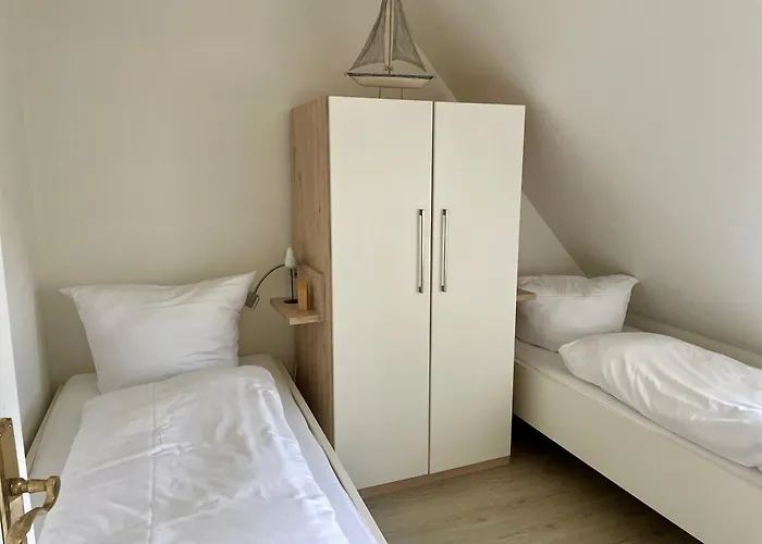 Thora Jaiken Hues Thora Jaiken, Eike Apartamento *